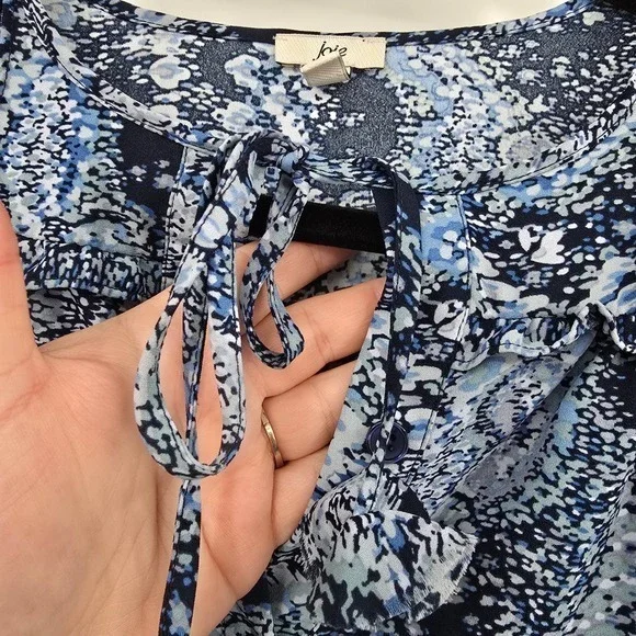 Joie Blouse Floral Print Tie V Neck Long Puff Sleeve Top Ruffle Blue XS - Picture 7 of 11